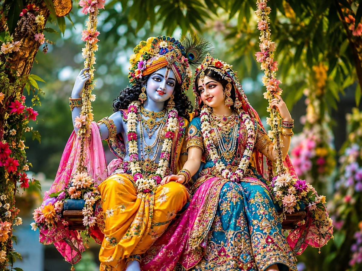ঝুলনযাত্রা : রাধা-কৃষ্ণের প্রেমলীলা থেকে বাংলার ঐতিহ্যবাহী উৎসবে রূপান্তর ঝুলনযাত্রা : রাধা-কৃষ্ণের প্রেমলীলা থেকে বাংলার ঐতিহ্যবাহী উৎসবে রূপান্তর